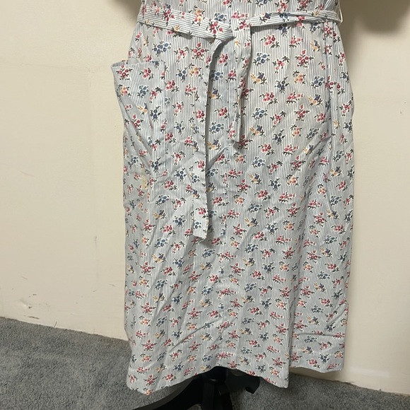 Nancy Frock Floral House Dress - Picture 3 of 12